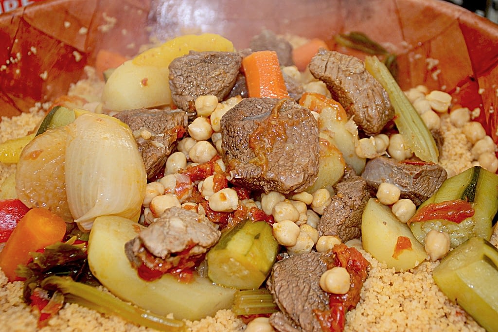 Le Couscous Algerien Un Savoir Faire Millenaire Tyniri